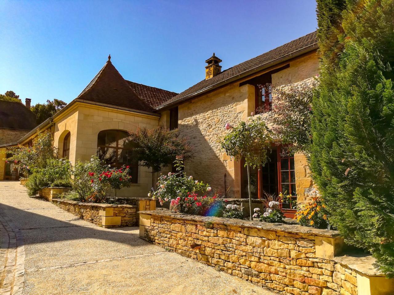 Aux Bories De Marquay, Chambres D'Hotes B&B Avec Piscine Et Spa Pres De Sarlat Экстерьер фото